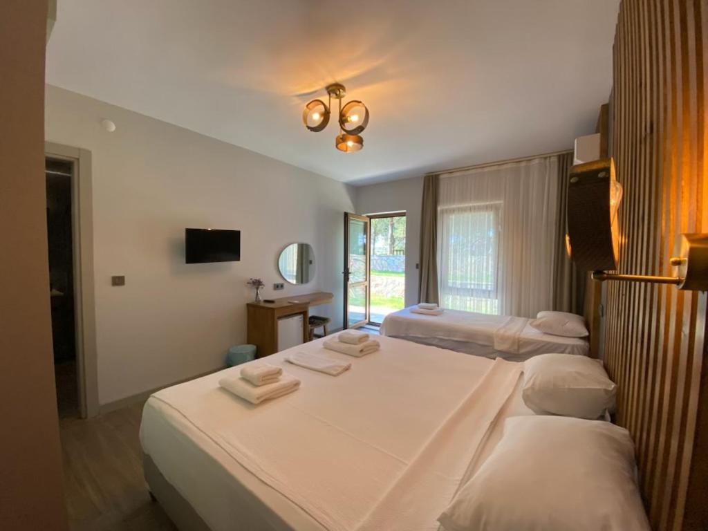 Elyada Otel Ve Bag Evi 8 Yas Ustu Bozcaada Exterior photo
