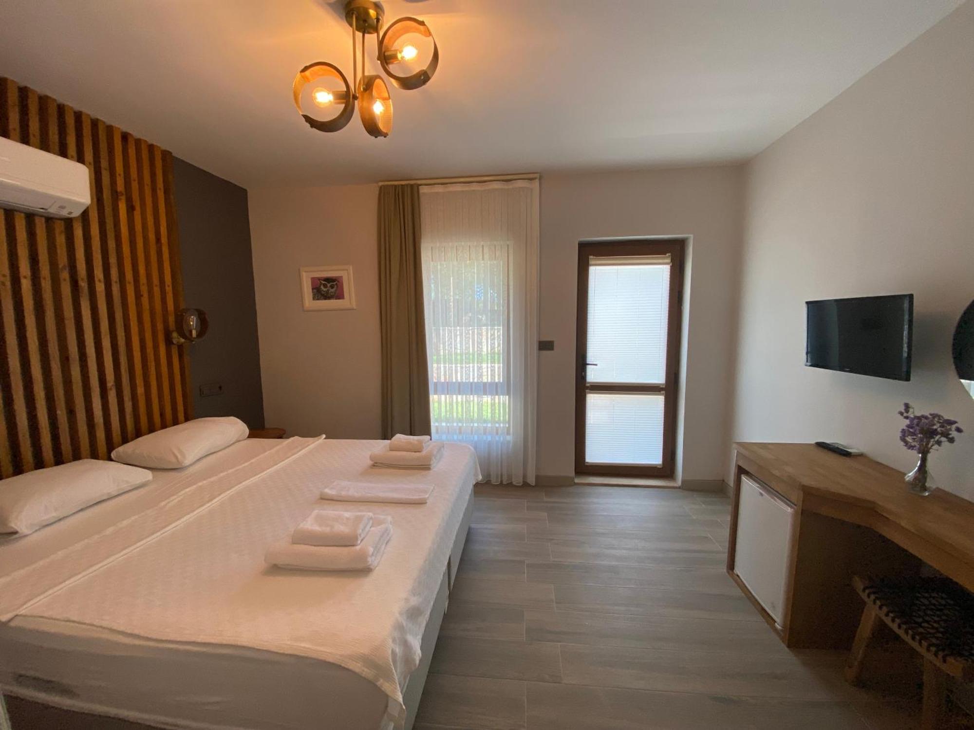 Elyada Otel Ve Bag Evi 8 Yas Ustu Bozcaada Exterior photo